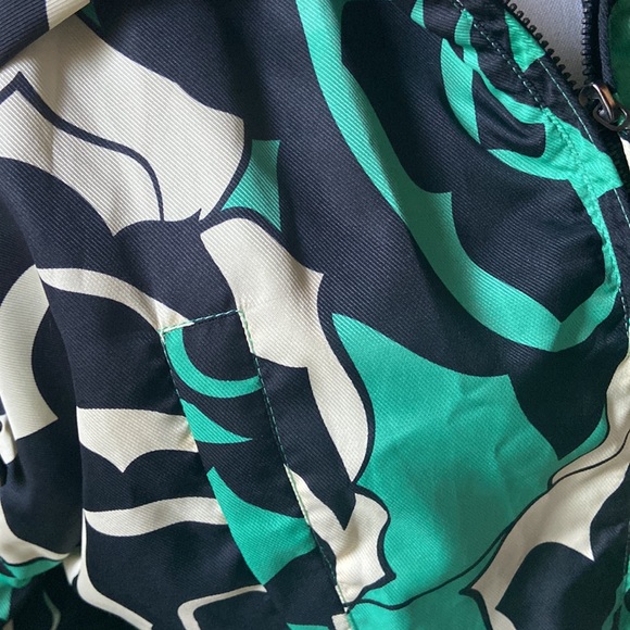 Monte Milano Spring Jacket Womens Small Floral 3/4 Sleeves Black Green White NWT - Picture 8 of 12